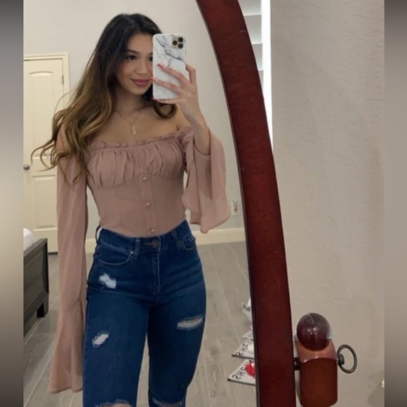 Frilled off shoulder bell sleeve ruched bustier top- size L in color sand - Picture 3 of 8